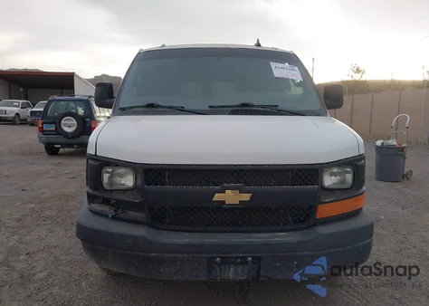 2017 Chevrolet Express 2500 Ls z USA, uszkodzony, nr VIN 1GAWGEFG8H1141081